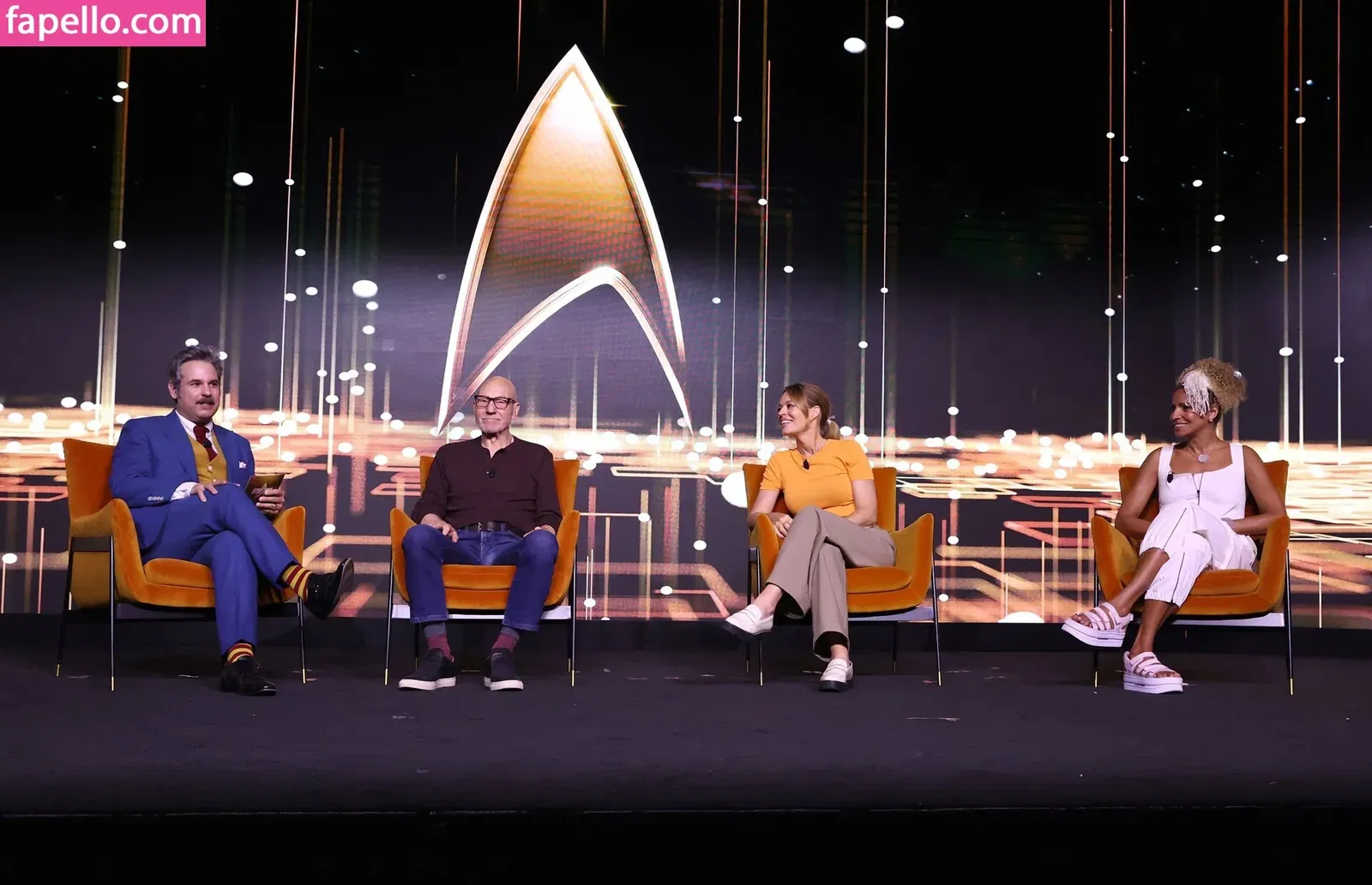 JURI 新宿クリスタル Onlyfans Photo Gallery 