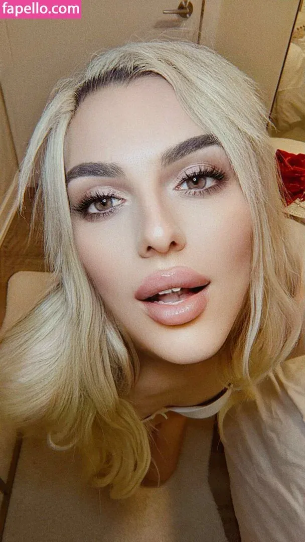 emmaswann Onlyfans Photo Gallery 