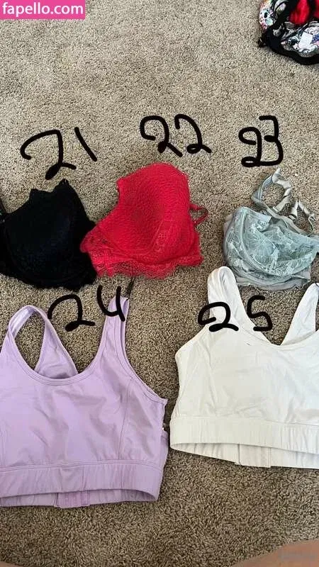 Bailey Saint Onlyfans Photo Gallery 