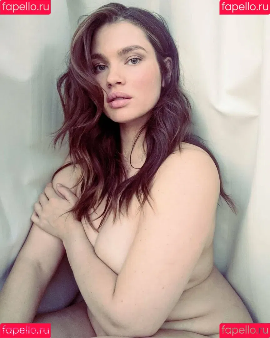 Tara Lynn Onlyfans Photo Gallery 