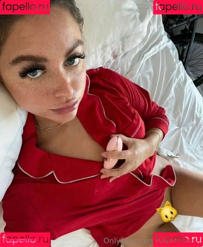 Tara Lynn Onlyfans Photo Gallery 