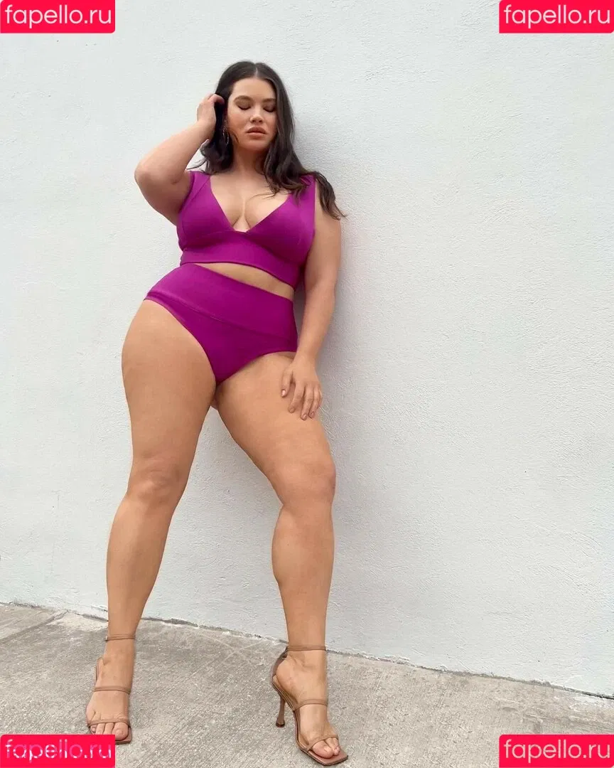Tara Lynn Onlyfans Photo Gallery 