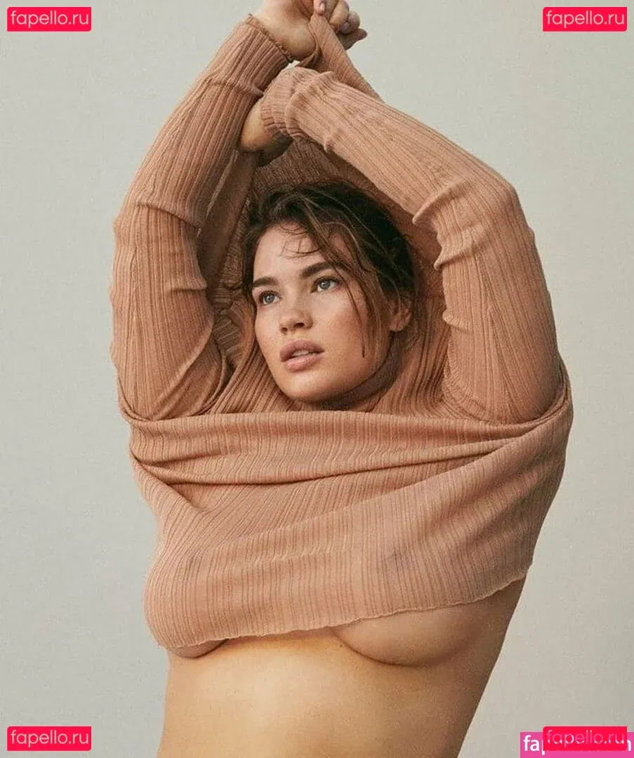 Tara Lynn Onlyfans Photo Gallery 