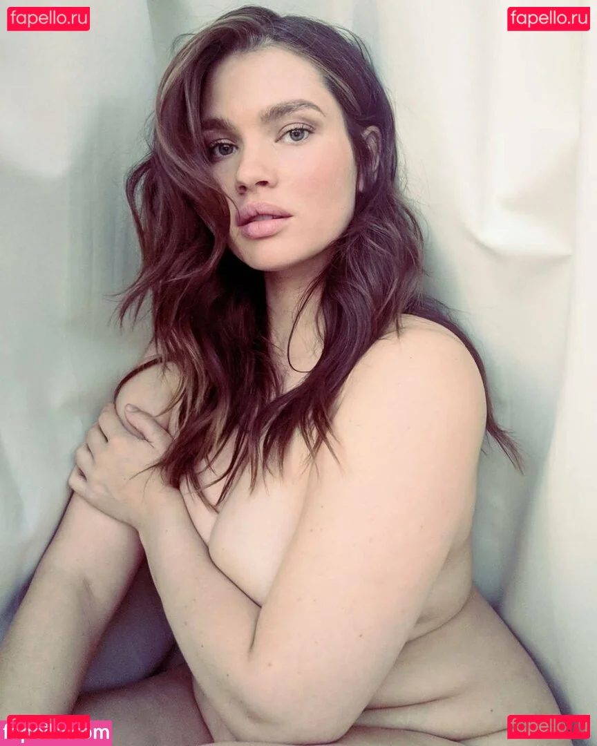 Tara Lynn Onlyfans Photo Gallery 