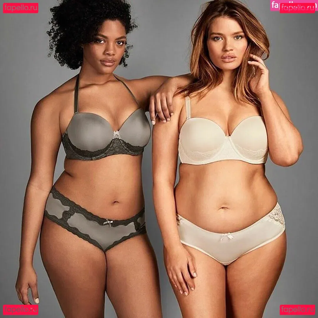 Tara Lynn Onlyfans Photo Gallery 