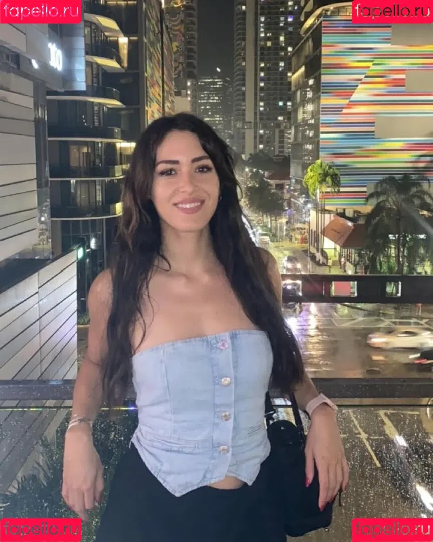 Maricel Freire Hotwife Onlyfans Photo Gallery 
