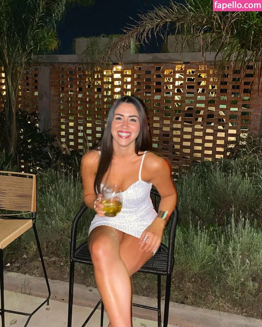 Maricel Freire Hotwife Onlyfans Photo Gallery 