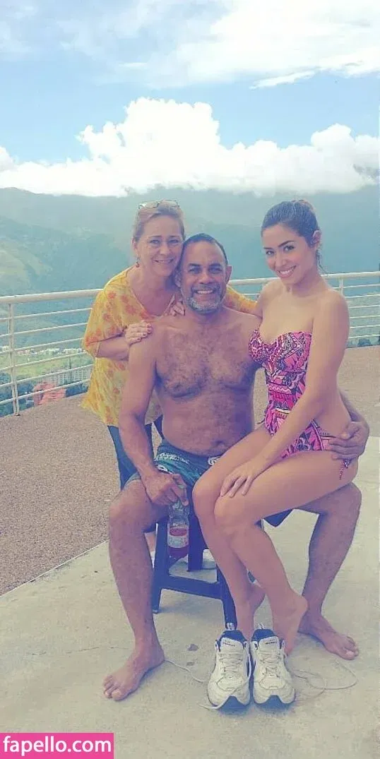 Maricel Freire Hotwife Onlyfans Photo Gallery 