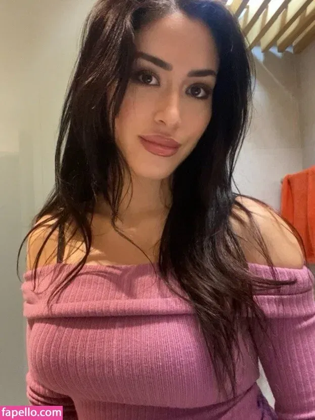 Maricel Freire Hotwife Onlyfans Photo Gallery 