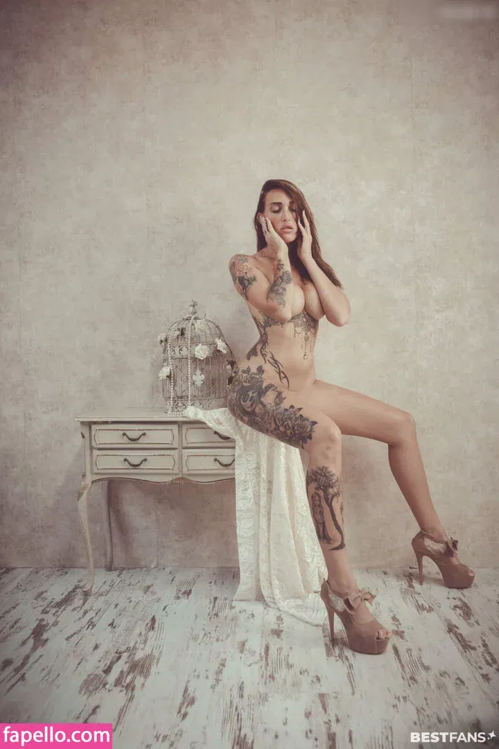 Paula Rowe Onlyfans Photo Gallery 