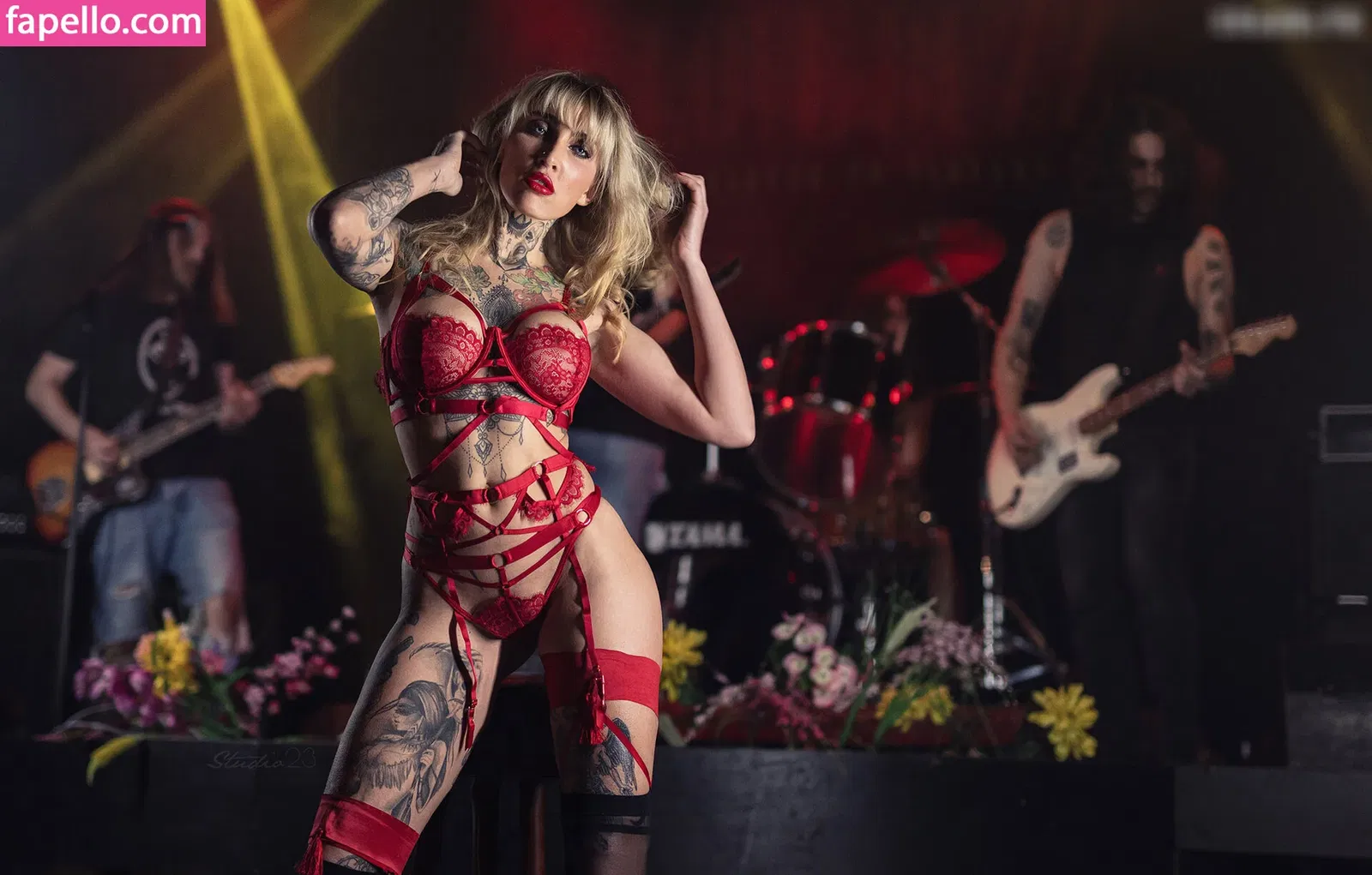 Paula Rowe Onlyfans Photo Gallery 