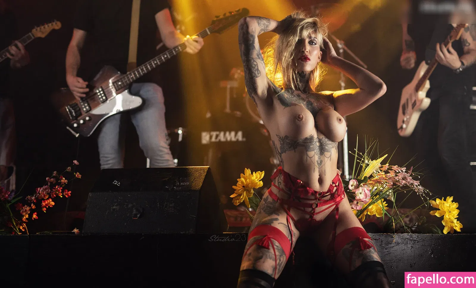 Paula Rowe Onlyfans Photo Gallery 