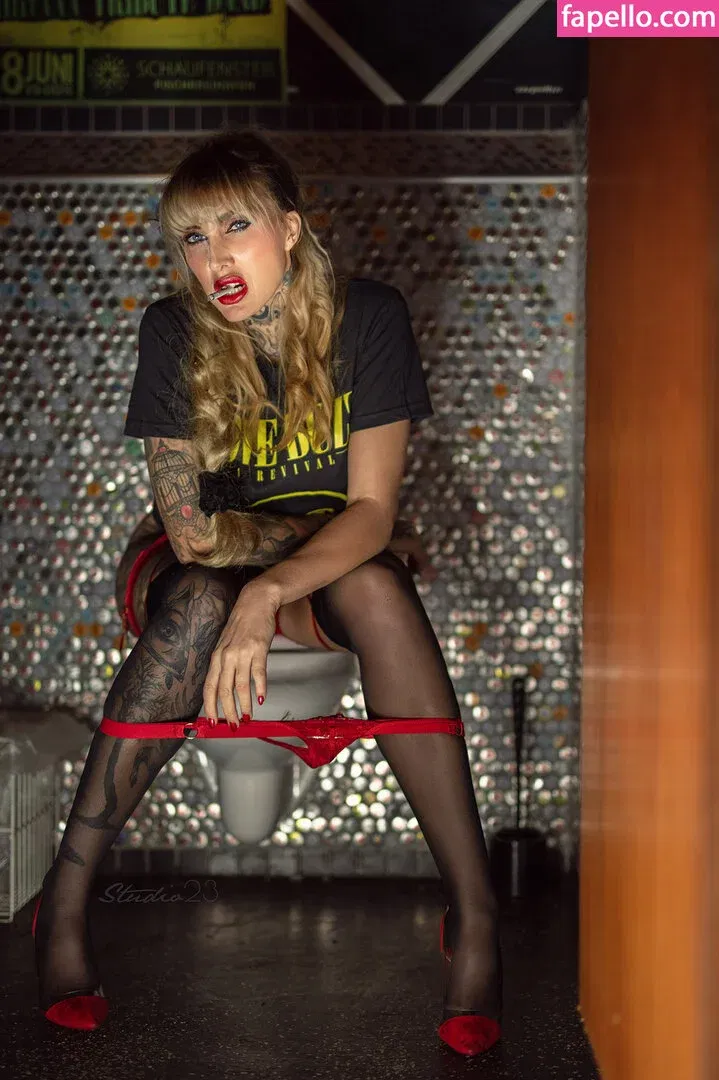 Paula Rowe Onlyfans Photo Gallery 