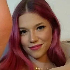 StrawberrisSweetv Onlyfans Photo Gallery 