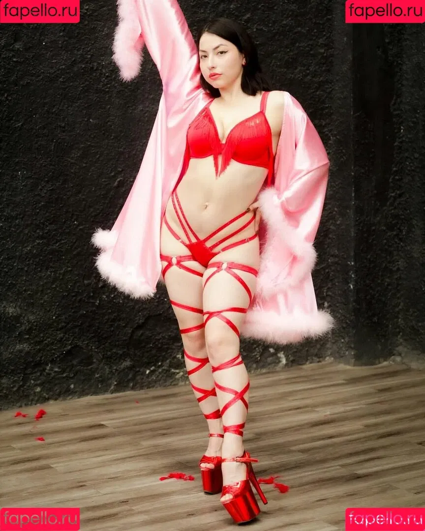 maranohemi Onlyfans Photo Gallery 