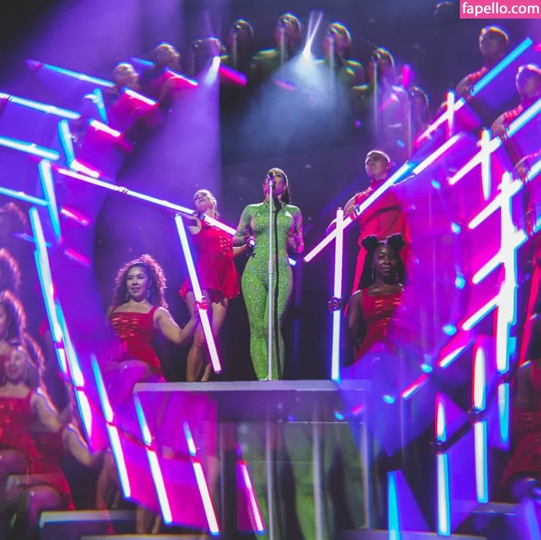 maranohemi Onlyfans Photo Gallery 