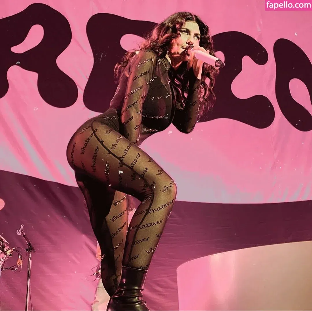 maranohemi Onlyfans Photo Gallery 