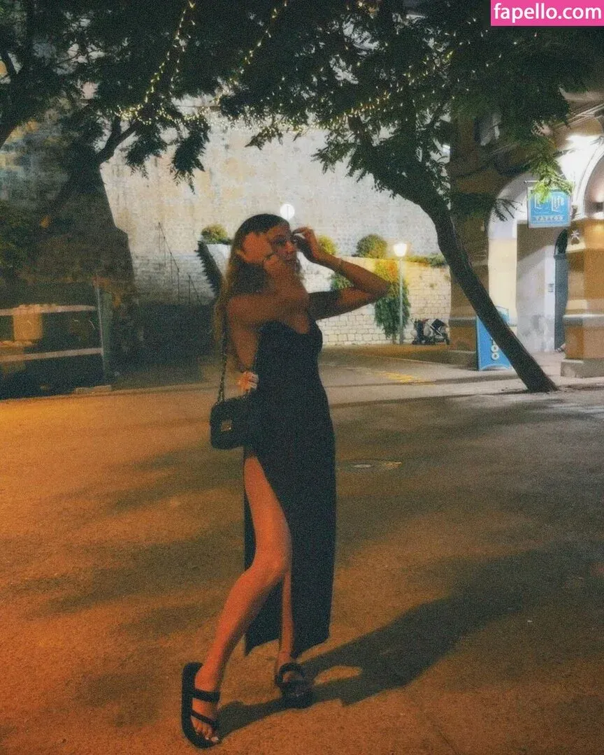 Joana Salamone Onlyfans Photo Gallery 