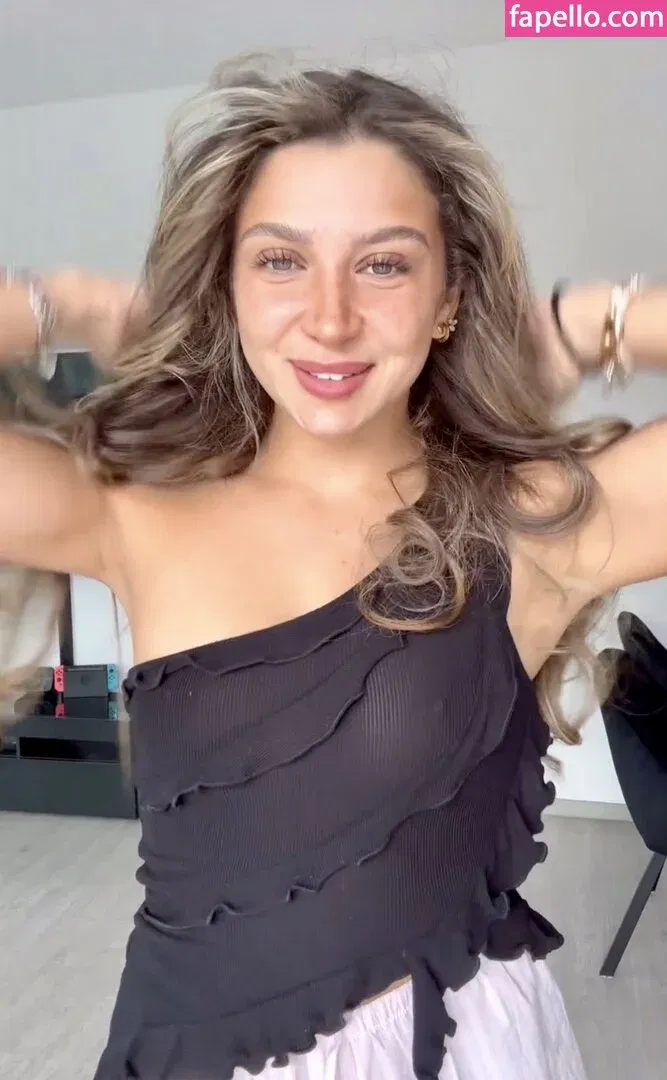 Joana Salamone Onlyfans Photo Gallery 