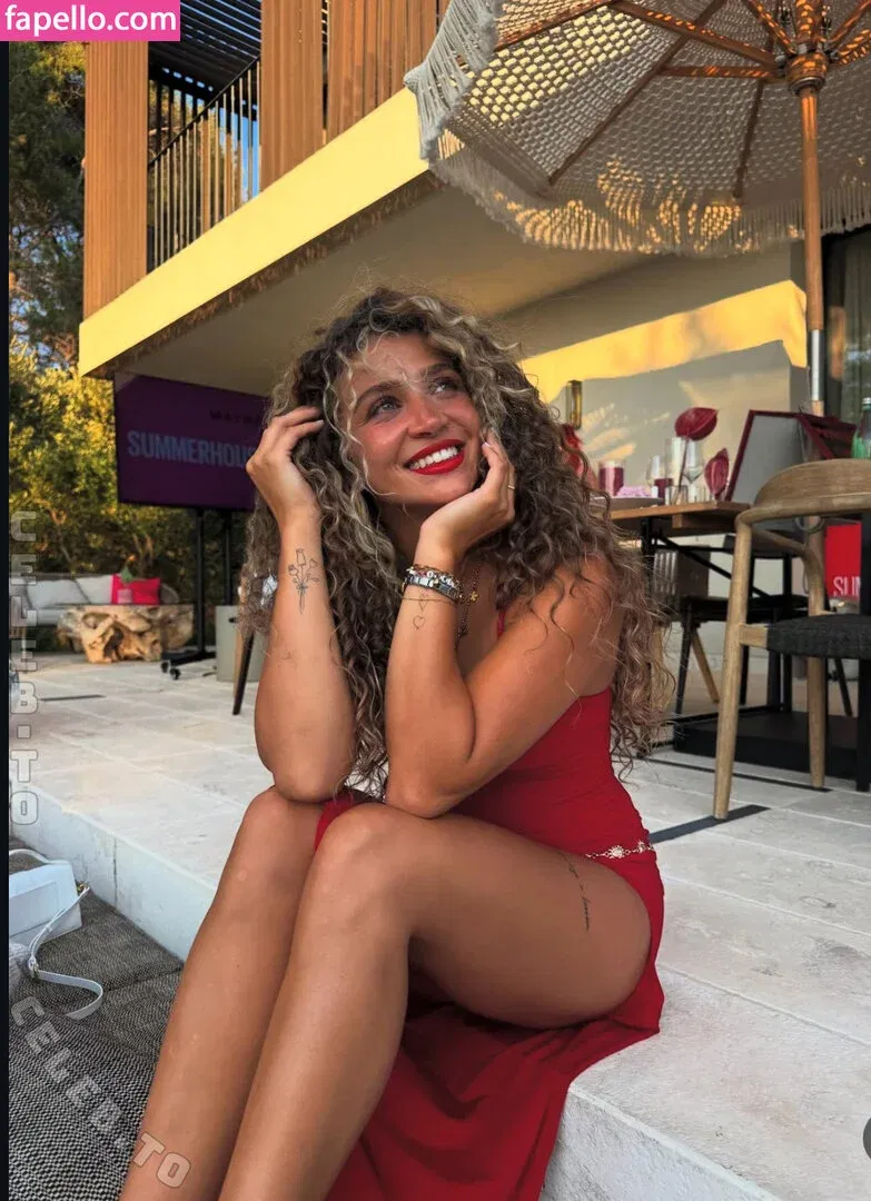 Joana Salamone Onlyfans Photo Gallery 