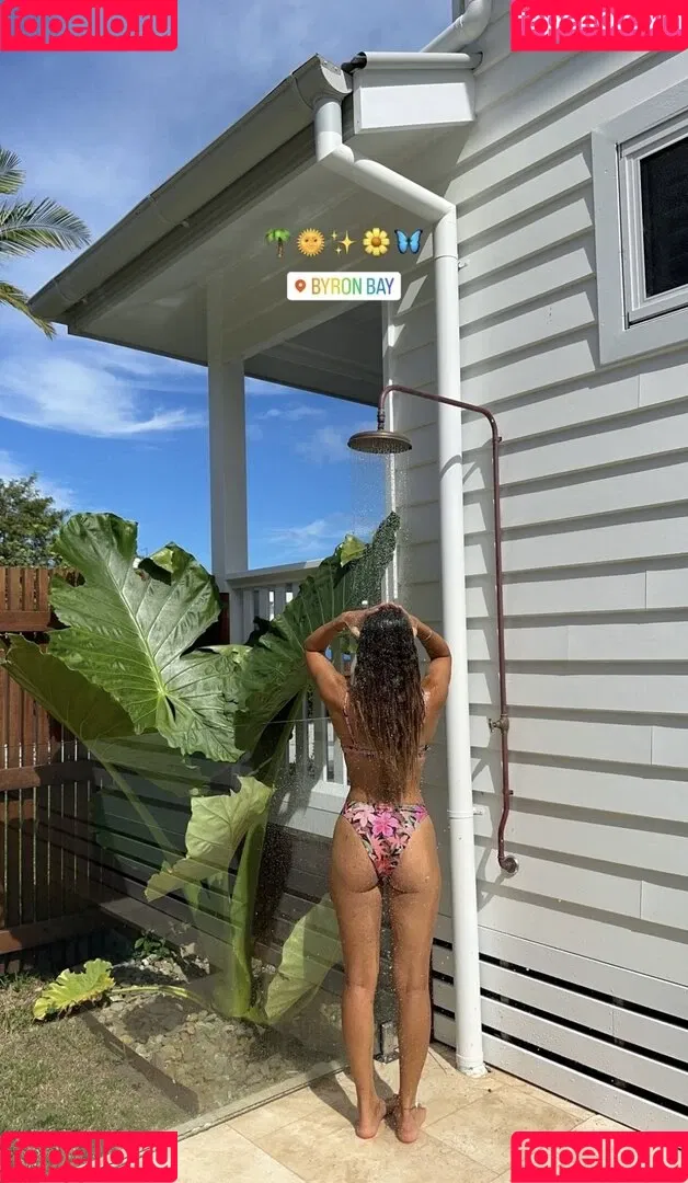 Sophia Chiara Onlyfans Photo Gallery 