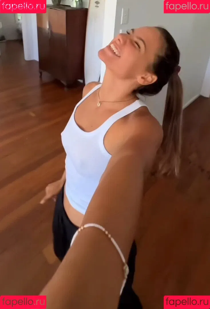 Sophia Chiara Onlyfans Photo Gallery 