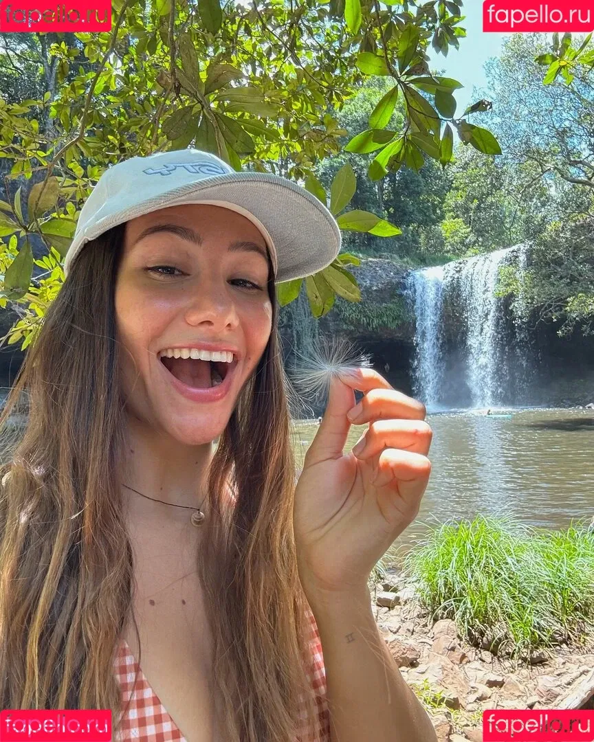 Sophia Chiara Onlyfans Photo Gallery 