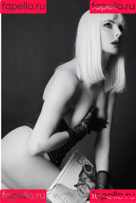 Frédérique Bel Onlyfans Photo Gallery 
