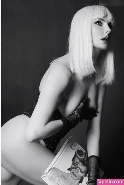 Frédérique Bel Onlyfans Photo Gallery 