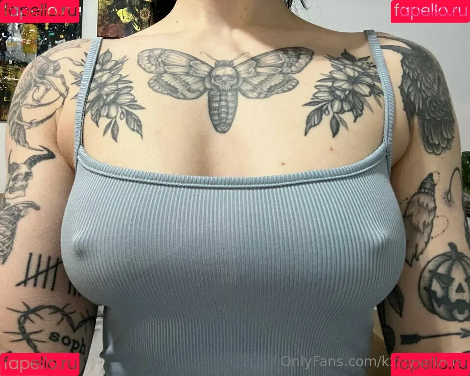 Kxrlymxrie Onlyfans Photo Gallery 