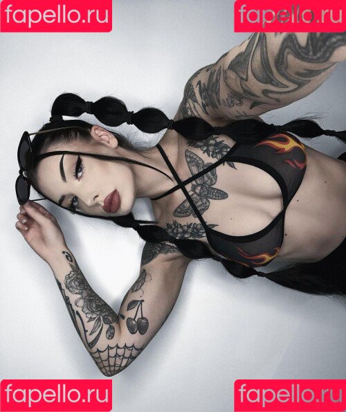 Kxrlymxrie Onlyfans Photo Gallery 