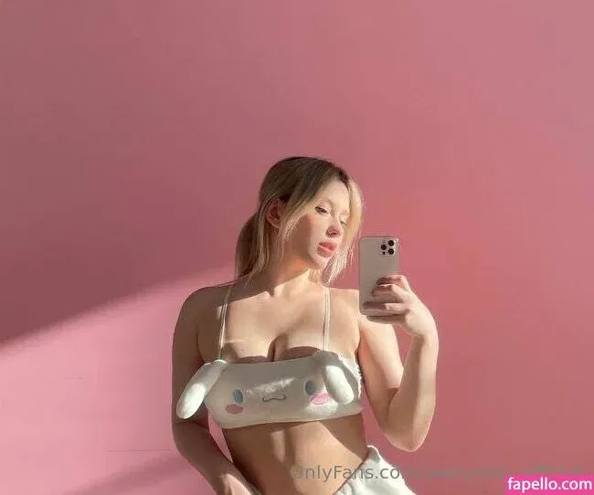 ovelymila_official Onlyfans Photo Gallery 