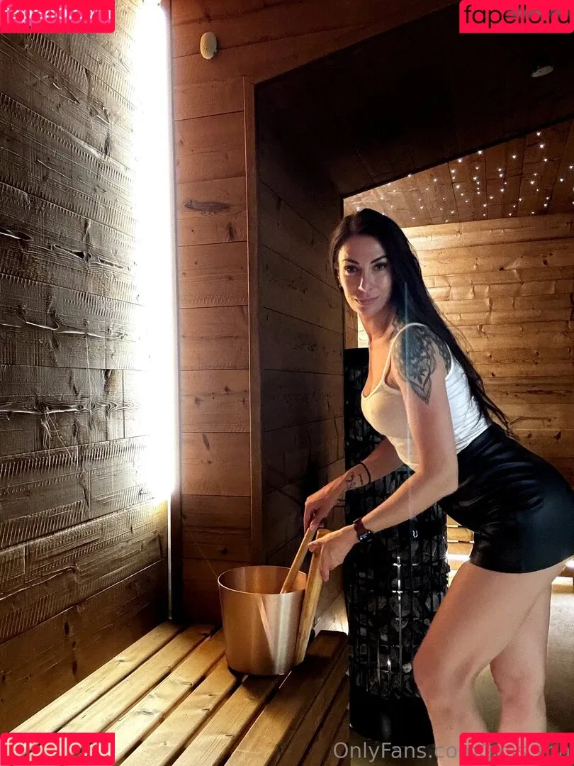 Anis.spa Onlyfans Photo Gallery 
