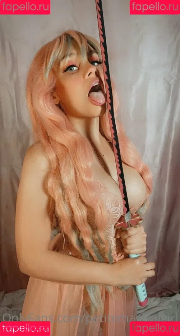 petitemagicalgirl Onlyfans Photo Gallery 