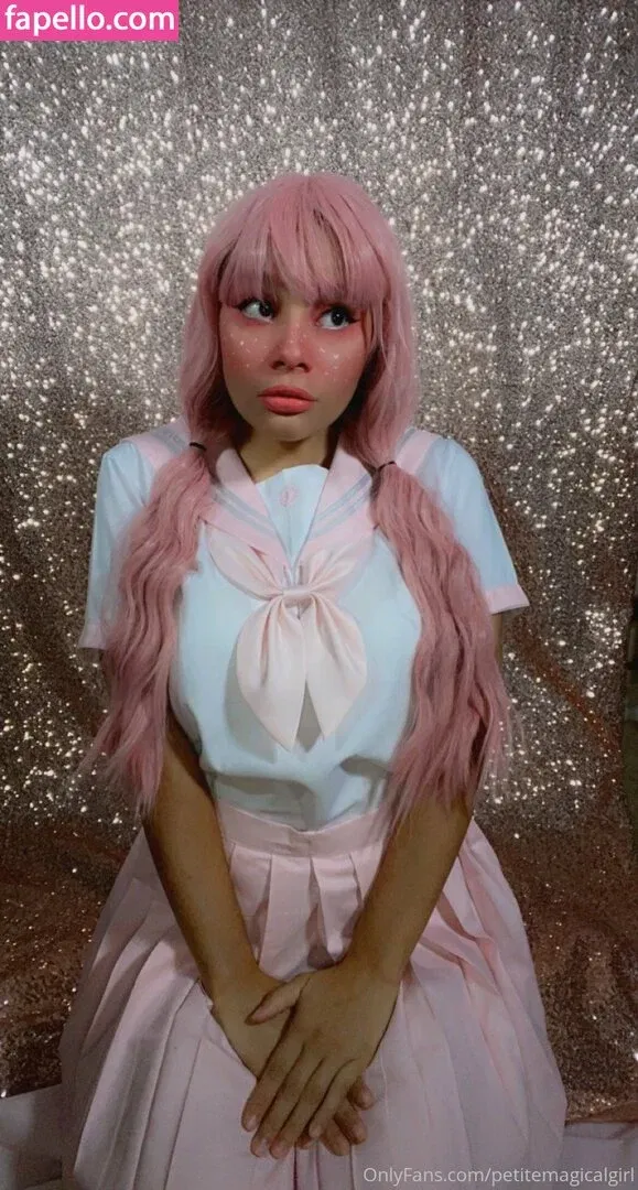 petitemagicalgirl Onlyfans Photo Gallery 