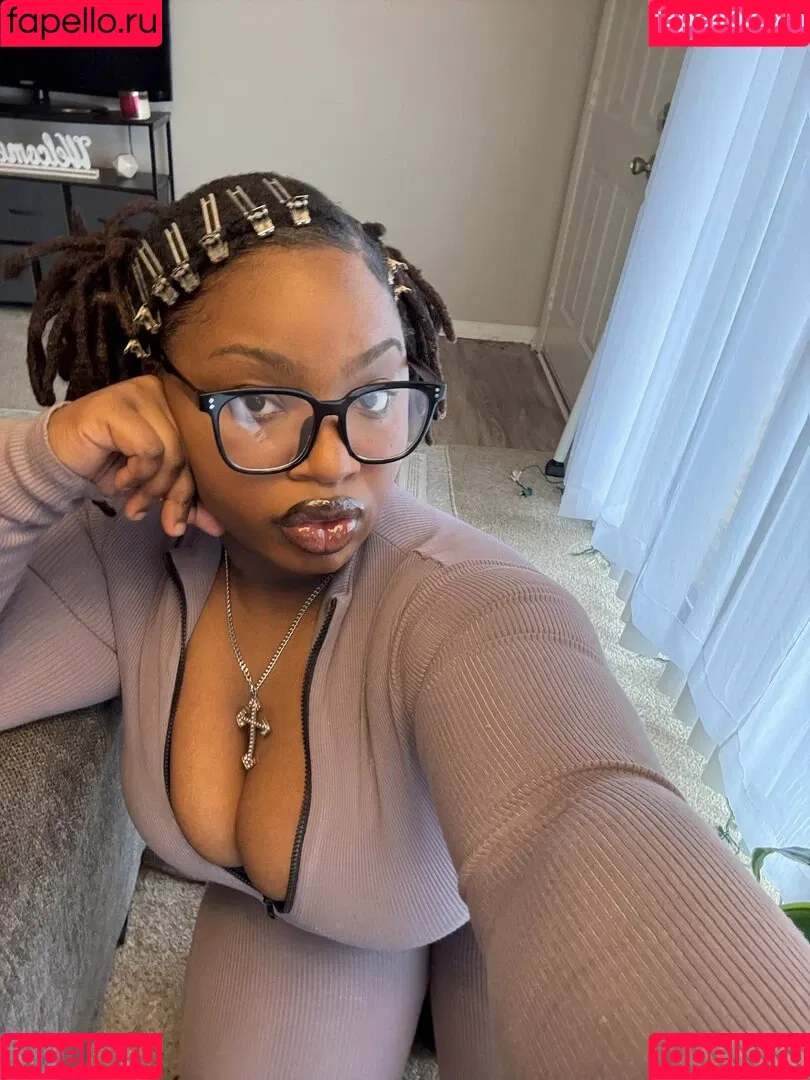 LexBlueberri Onlyfans Photo Gallery 