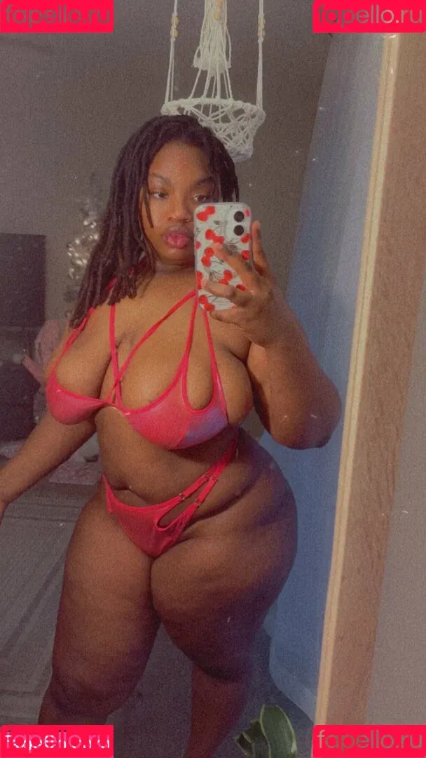 LexBlueberri Onlyfans Photo Gallery 