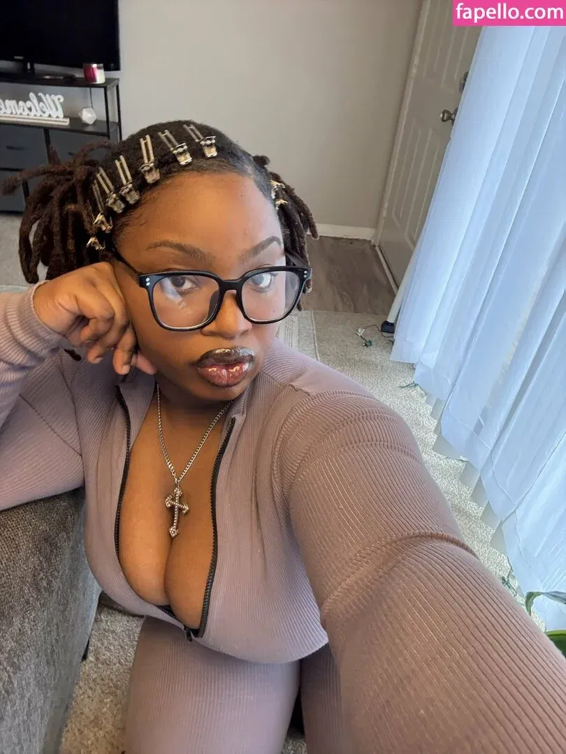 LexBlueberri Onlyfans Photo Gallery 