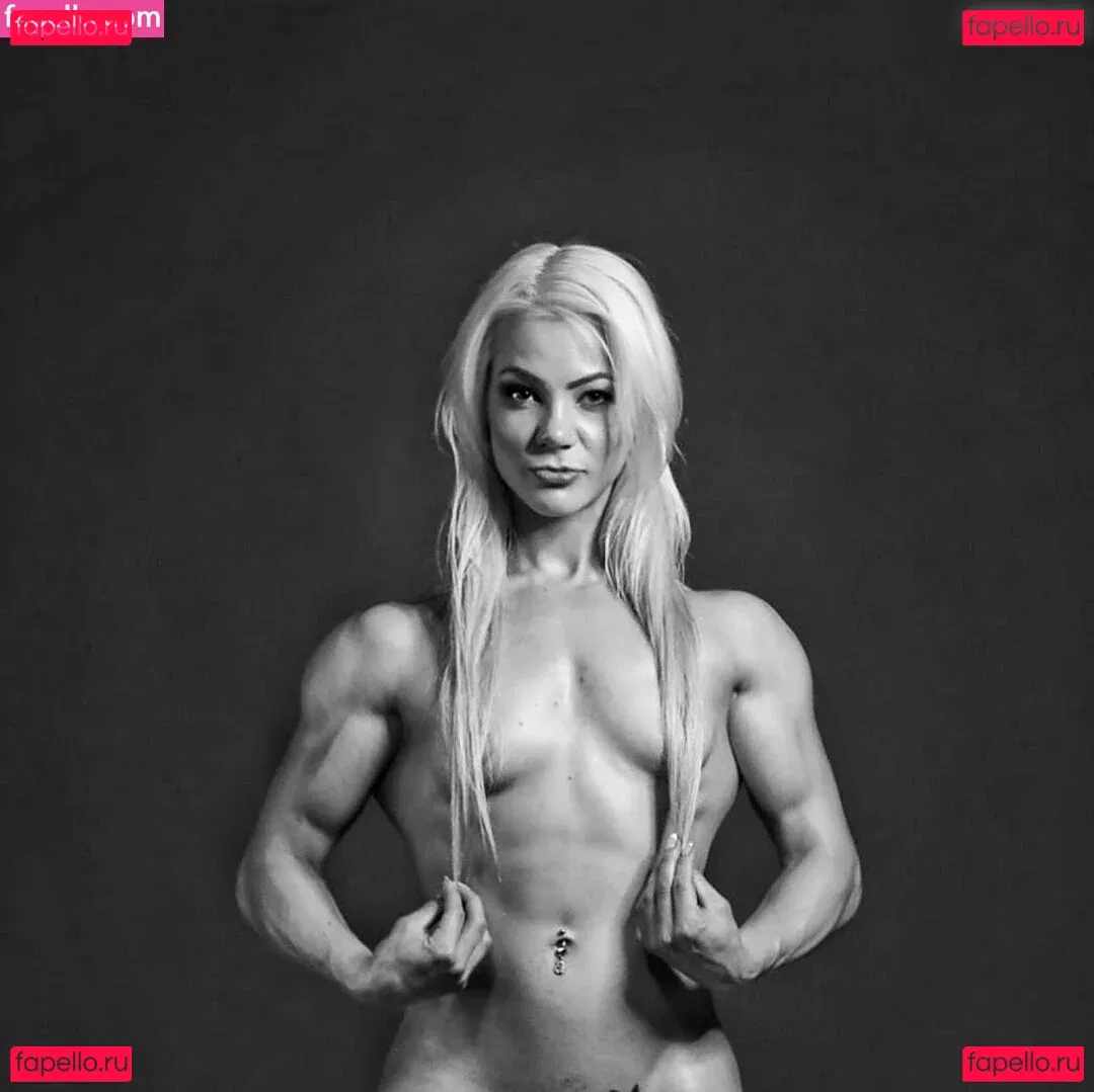 Muscle Barbie Onlyfans Photo Gallery 