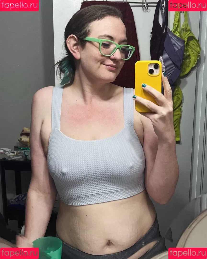 Comfy Karen Onlyfans Photo Gallery 