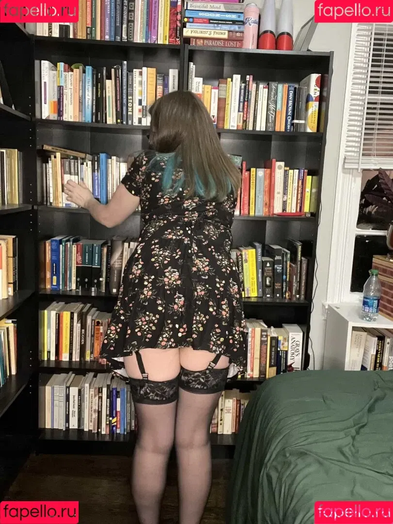 Comfy Karen Onlyfans Photo Gallery 