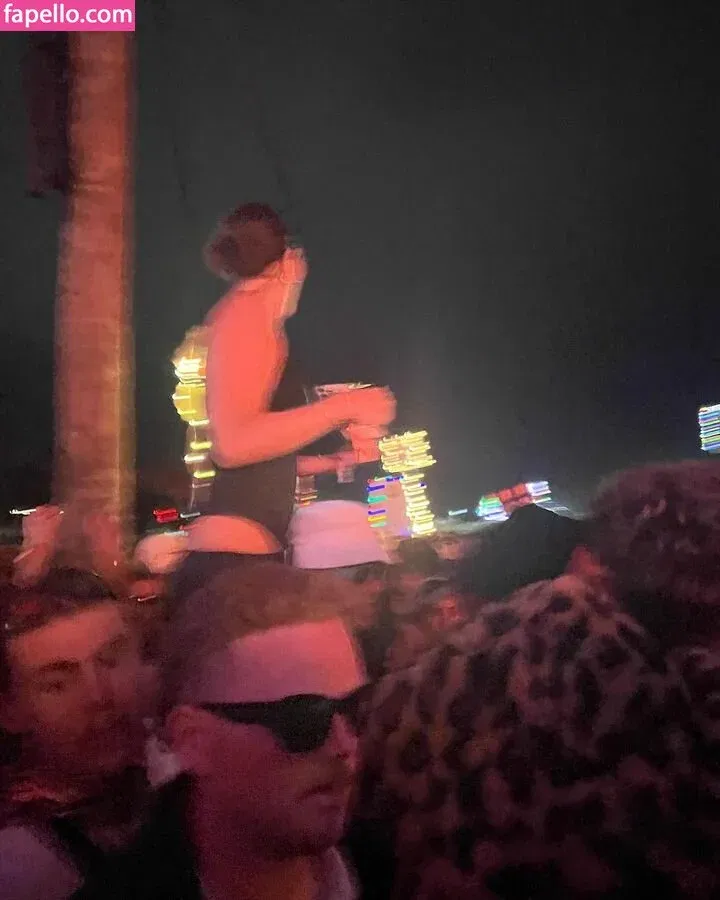 Emilia Dettorre Onlyfans Photo Gallery 