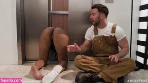 August Skye Onlyfans Photo Gallery 