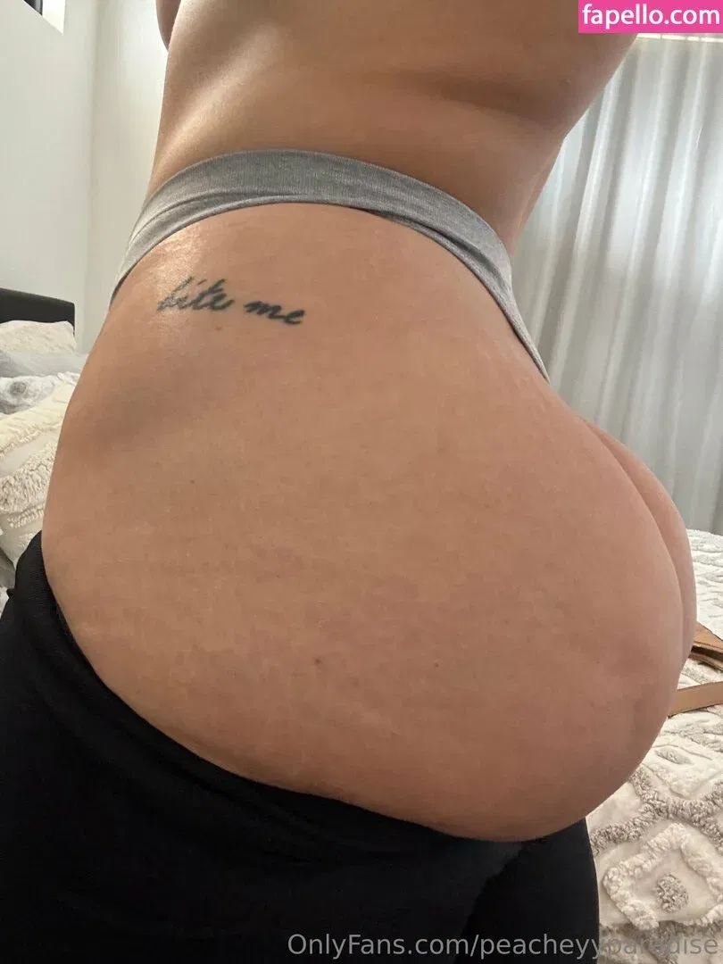 peacheyb Onlyfans Photo Gallery 