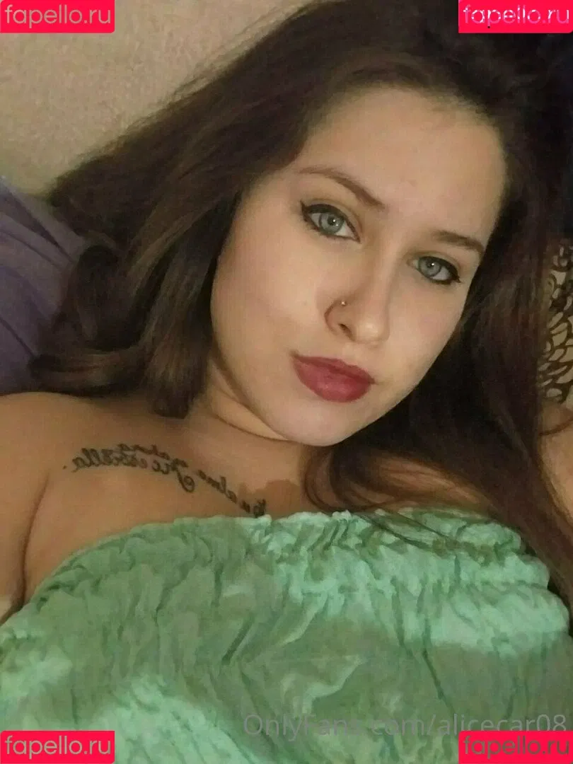alicecar08 Onlyfans Photo Gallery 
