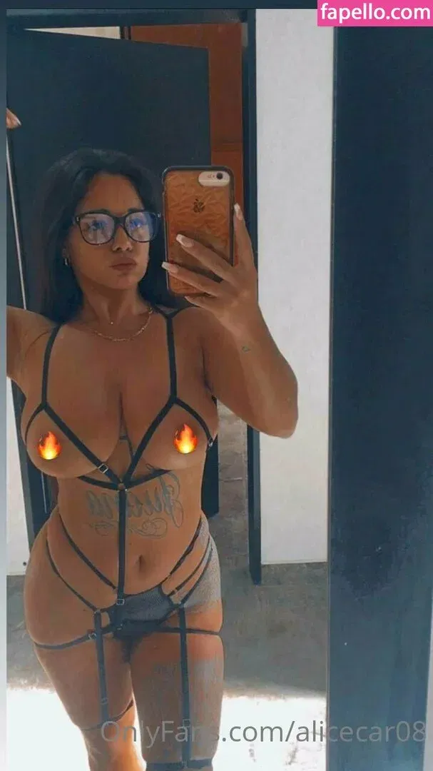 alicecar08 Onlyfans Photo Gallery 