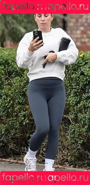 Coleen Rooney Onlyfans Photo Gallery 