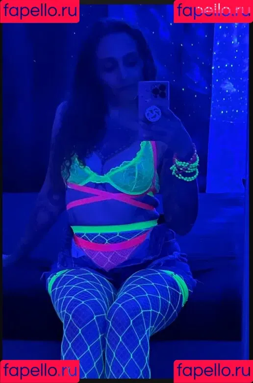 Stacey Socalbookfiend Onlyfans Photo Gallery 