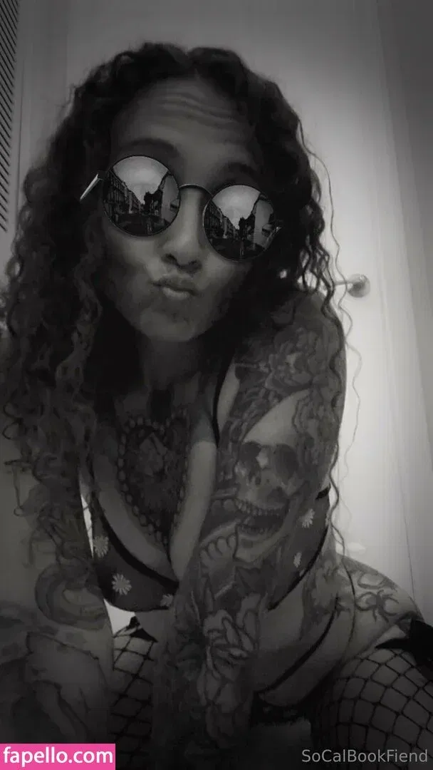 Stacey Socalbookfiend Onlyfans Photo Gallery 