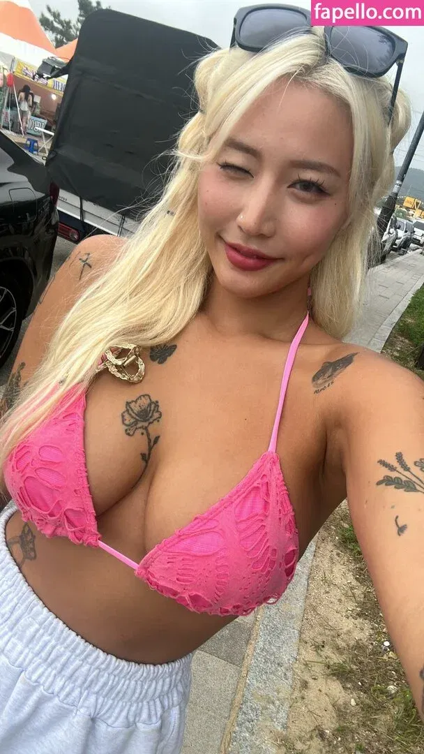 Lee Jaebeol Onlyfans Photo Gallery 